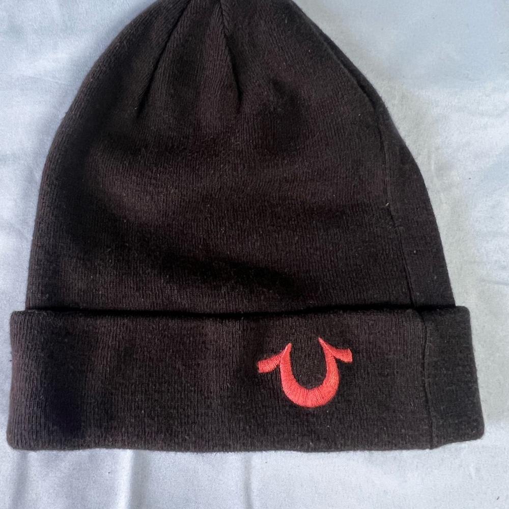 True religion beanie